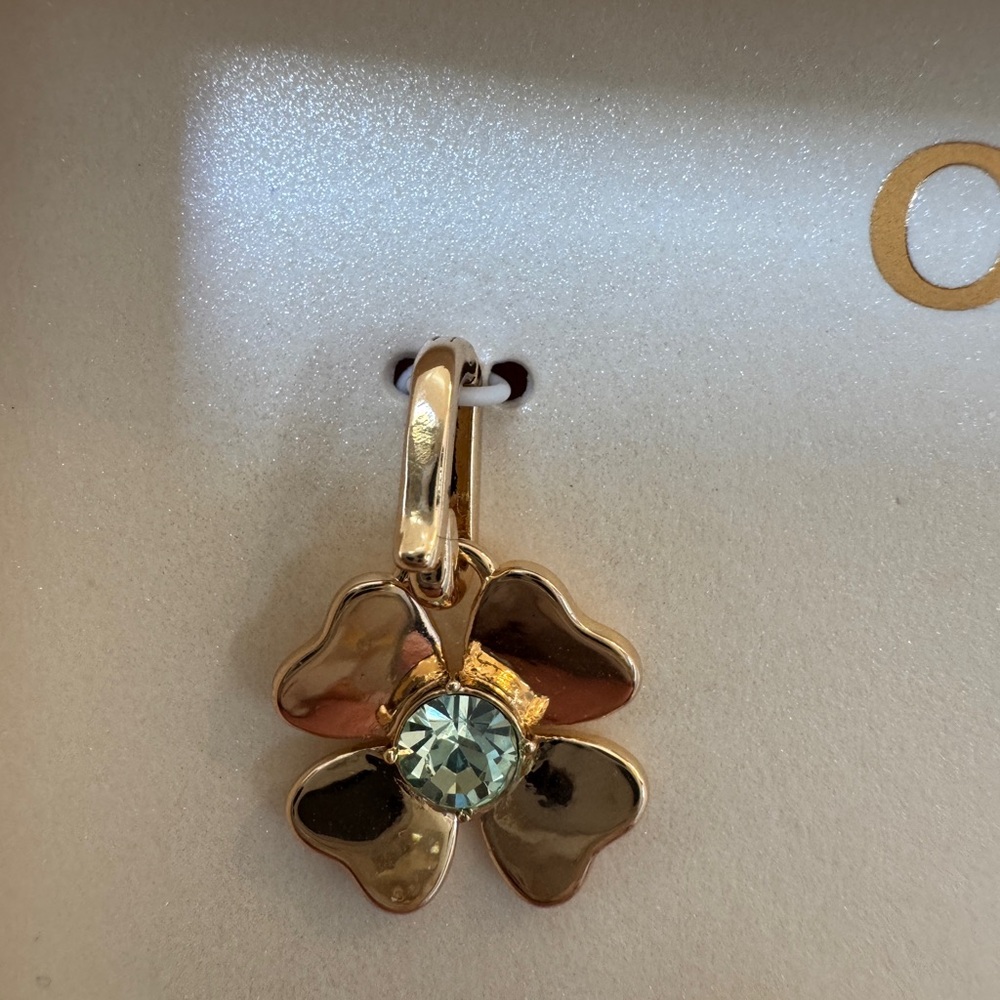 NWT 3 CHARMS w extra clasp Elephant 4 Leaf Clover Green Luck charm ON 34th - Picture 4 of 12